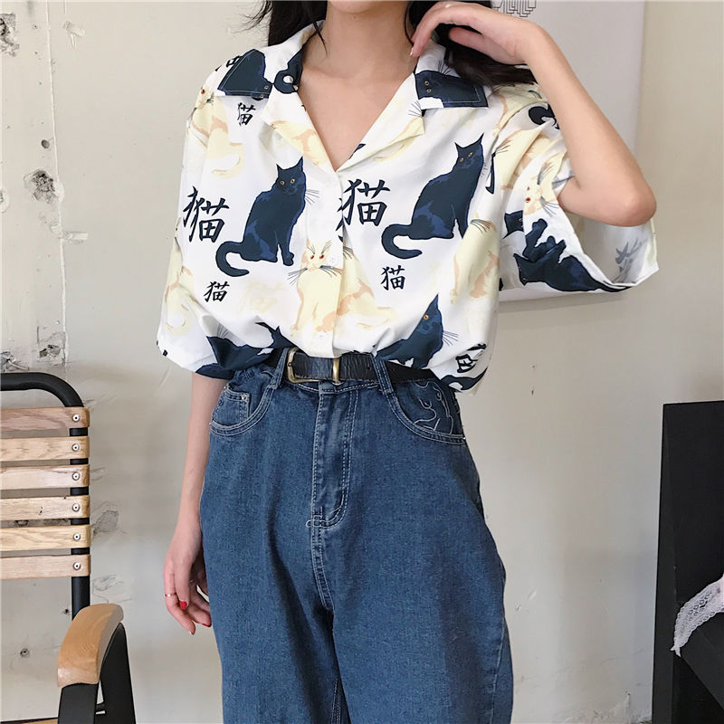 Vintage Cat Printed Korean Basic Loose Top